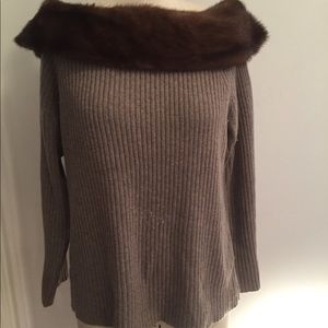Saks Fifth Avenue Cashmere sweater